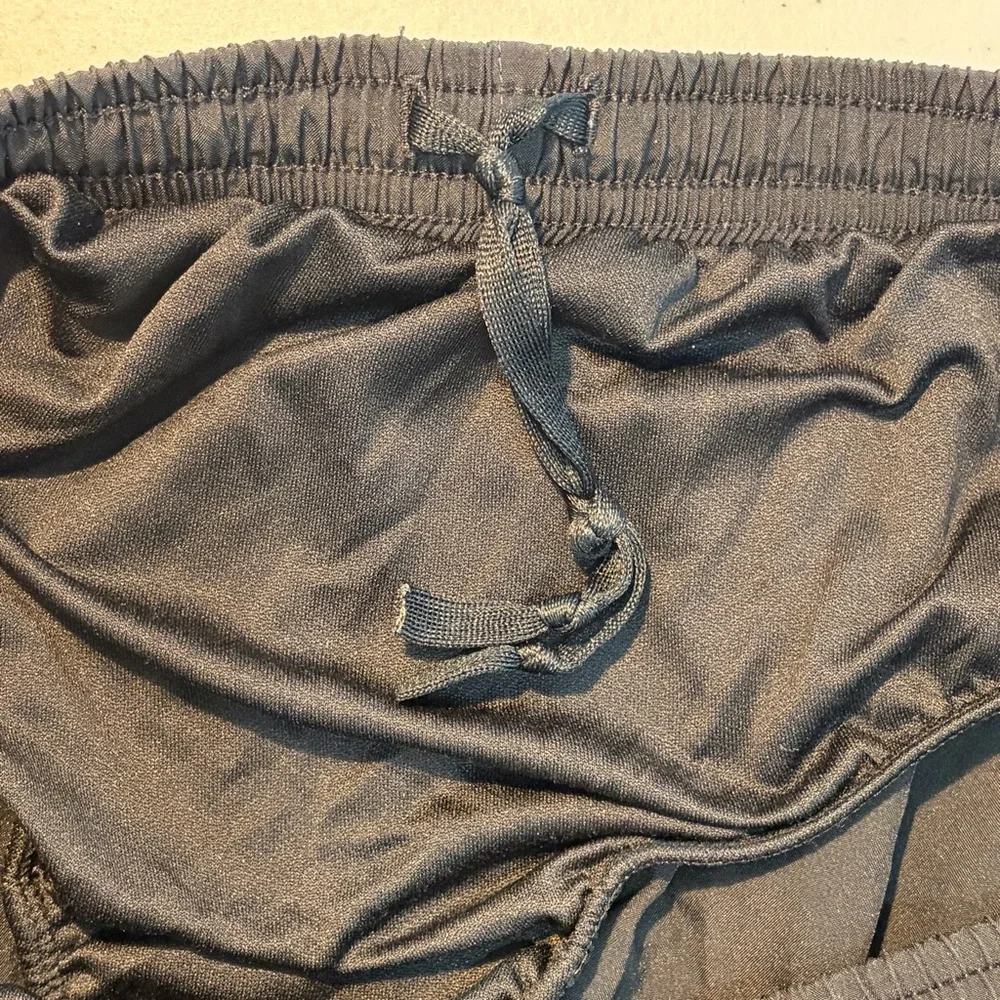 Nike Dri-FIT Tempo Women's Brief-Lined
Running Shorts Black - Picture 10 of 11